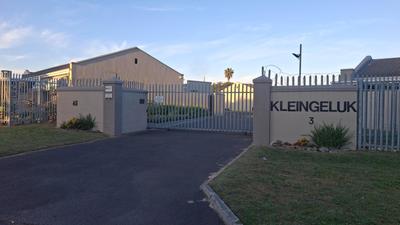 Townhouse For Rent in Ferndale, Brackenfell